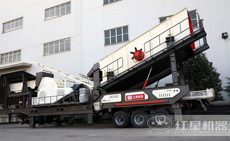 車載流動(dòng)錘式破碎機(jī)多少錢(qián)？產(chǎn)量多高？