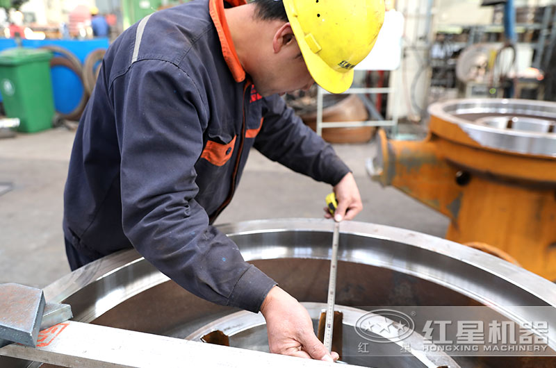 一絲不茍，精益求精